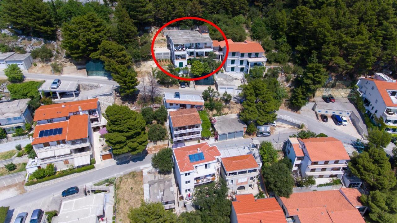 Apartments With A Parking Space Brela, Makarska - 11687 Εξωτερικό φωτογραφία