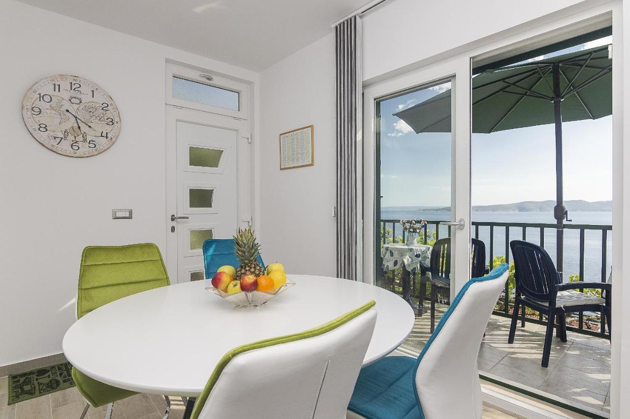 Apartments With A Parking Space Brela, Makarska - 11687 Εξωτερικό φωτογραφία